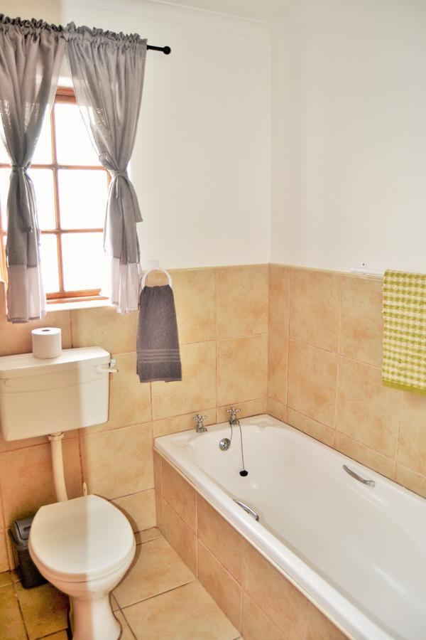 Agulhas Heights Self-Catering Cottages Exterior photo